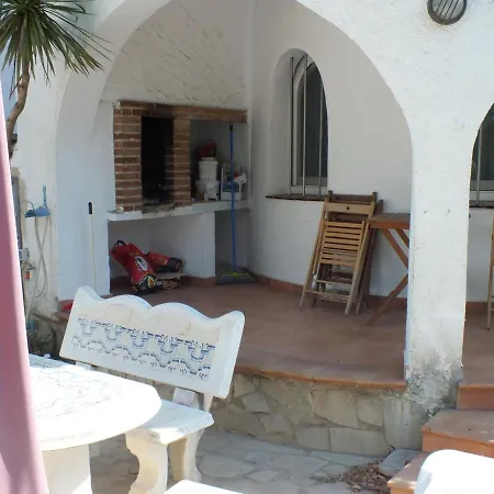 Villa Con Piscina Privada Y Jardin Cerrado En Castello D'empuries, Ideal 6-8 Personas - Es-204-1