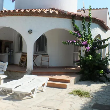 Con Piscina Privada Y Jardin Cerrado En Castello D'empuries, Ideal 6-8 Personas - Es-204-1 Empuriabrava