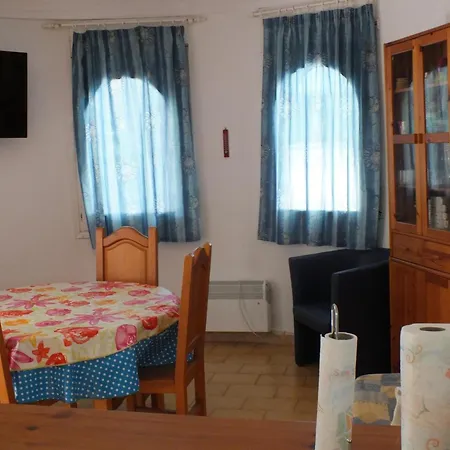 Villa Con Piscina Privada Y Jardin Cerrado En Castello D'empuries, Ideal 6-8 Personas - Es-204-1